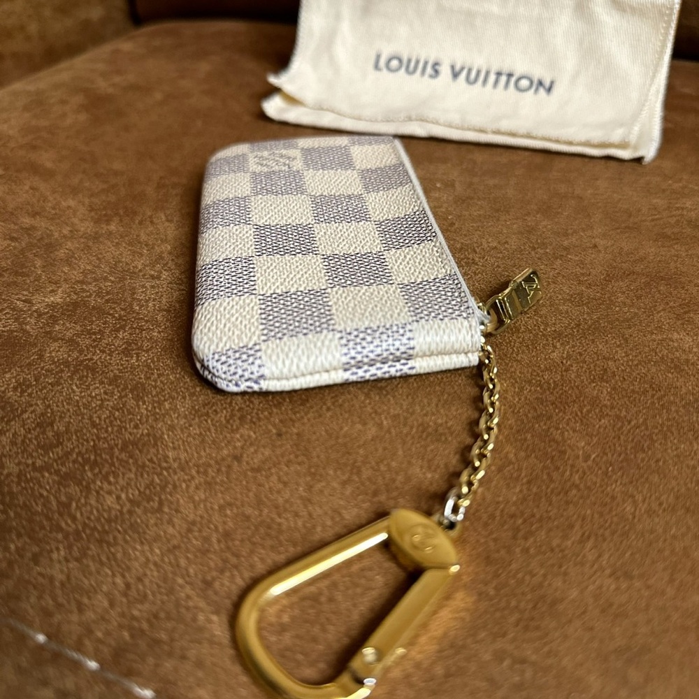 Louis Vuitton Damier Azur Key & Card Holder - Picture 4 of 13